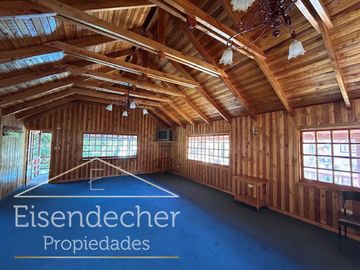 Cabañas equipadas, salón de juegos, eventos y piscina