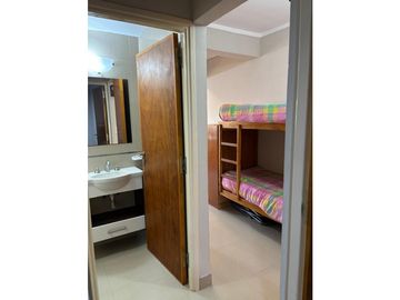 Venta Departamento dos amb.c/cochera - gas natural