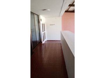 INKASA INMOBILIARIA- VENDE CASA EN BARRIO BOMBAL