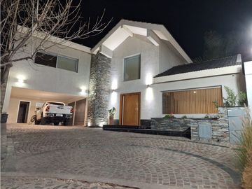 INMOBILIARIA INKASA - VENDE CASA EN BARRIO PRIVADO- GUAYMALLEN