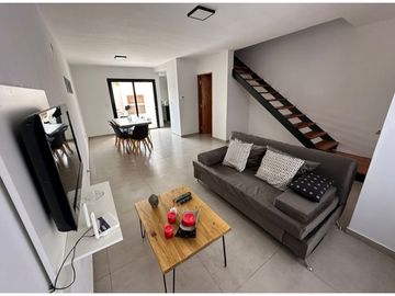INKASA INMOBILIARIA - VENDE DÚPLEX EN LA CAVA COMPLEJO URBANO