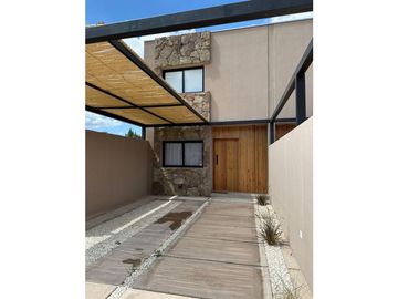 INKASA INMOBILIARIA - VENDE DÚPLEX EN LA CAVA COMPLEJO URBANO