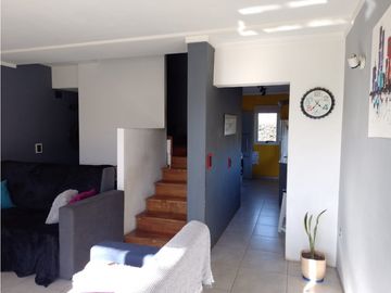 INKASA INMOBILIARIA - VENDE CASA EN BARRIO PRIVADO, MAIPU