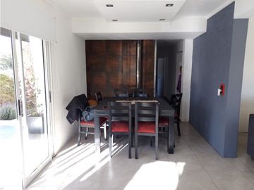 INKASA INMOBILIARIA - VENDE CASA EN BARRIO PRIVADO, MAIPU