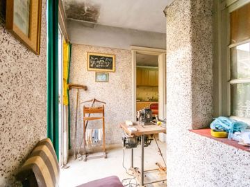 VENTA Casa Antigua 5 Amb. A Refaccionar CHACARITA
