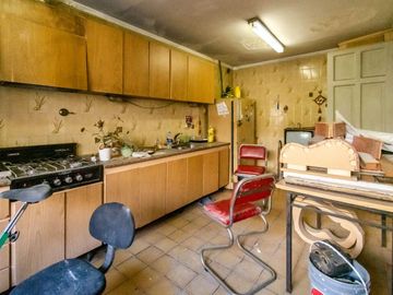 VENTA Casa Antigua 5 Amb. A Refaccionar CHACARITA