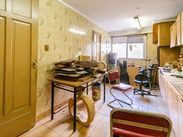 VENTA Casa Antigua 5 Amb. A Refaccionar CHACARITA