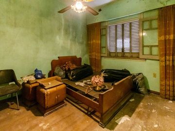 VENTA Casa Antigua 5 Amb. A Refaccionar CHACARITA