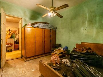 VENTA Casa Antigua 5 Amb. A Refaccionar CHACARITA