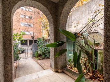 VENTA Casa Antigua 5 Amb. A Refaccionar CHACARITA