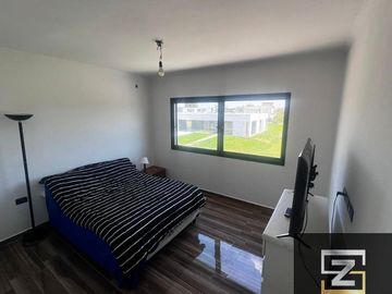 Casa en venta  La Magdalena Canning