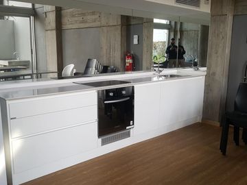 Dpto a ESTRENAR en VENTA-3 dorm, c/balcón-hermosas vistas al rio-Olivé 900