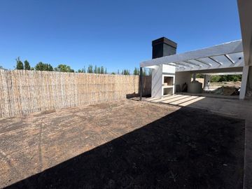 Venta Casa Barrio Semi Privado Cielos de Viamonte