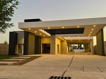 Venta Casa Barrio Semi Privado Cielos de Viamonte