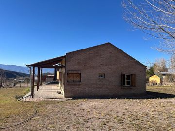 VENTA CASA VALLE DEL SOL, POTRERILLOS, MENDOZA