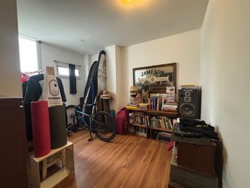 Departamento en venta de 2 dormitorios en Plaza Mitre