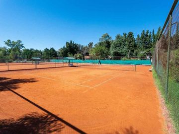 VENTA CASA 4AMB LOMA VERDE ESCOBAR