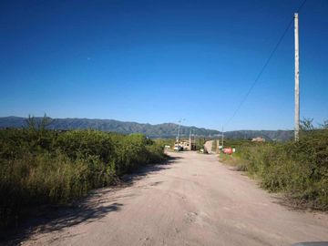 VENTA LOTE PUNILLA VILLA LAGO AZUL CON SEGURIDAD