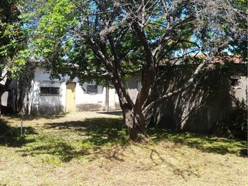 Casa en venta refaccionar o reciclar en Garin