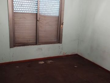 Casa en venta refaccionar o reciclar en Garin