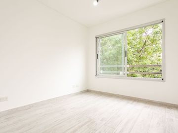 Venta Semipiso a Estrenar 3 amb Cochera y Terraza