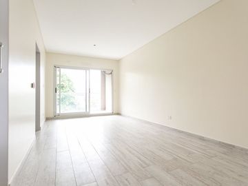 Venta Semipiso a Estrenar 3 amb Cochera y Terraza