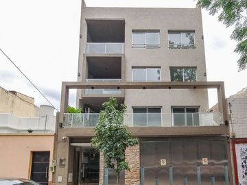 Venta Semipiso a Estrenar 3 amb Cochera y Terraza