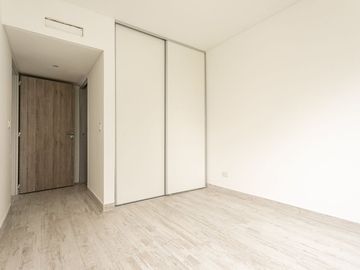 Venta Semipiso a Estrenar 3 amb Cochera y Terraza