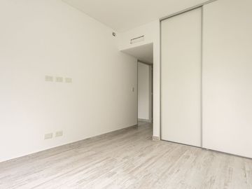 Venta Semipiso a Estrenar 3 amb Cochera y Terraza