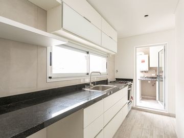 Venta Semipiso a Estrenar 3 amb Cochera y Terraza