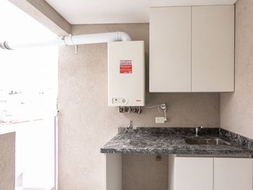 Venta Semipiso a Estrenar 3 amb Cochera y Terraza