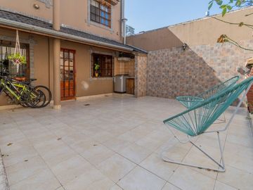VENTA Casa 6 amb con Pileta en Vicente López