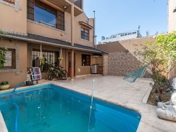 VENTA Casa 6 amb con Pileta en Vicente López