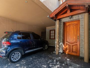 VENTA Casa 6 amb con Pileta en Vicente López