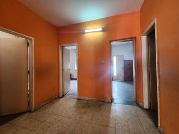 VENTA CASA 4 AMBIENTES EL PALOMAR A RECICLAR