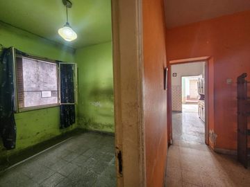 VENTA CASA 4 AMBIENTES EL PALOMAR A RECICLAR