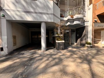 DEPARTAMENTO SEMIPISO COCHERA BAULERA APTO CREDITO