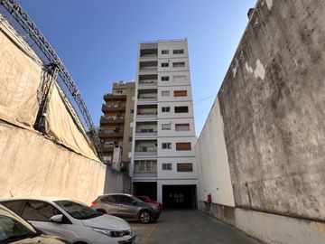 DEPARTAMENTO SEMIPISO COCHERA BAULERA APTO CREDITO