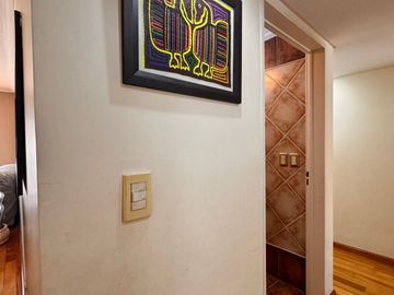 DEPARTAMENTO SEMIPISO COCHERA BAULERA APTO CREDITO