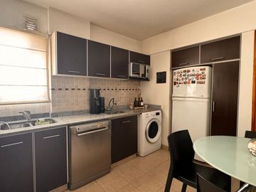 DEPARTAMENTO SEMIPISO COCHERA BAULERA APTO CREDITO