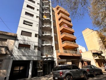 DEPARTAMENTO SEMIPISO COCHERA BAULERA APTO CREDITO