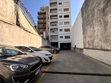 DEPARTAMENTO SEMIPISO COCHERA BAULERA APTO CREDITO