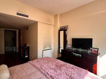 DEPARTAMENTO SEMIPISO COCHERA BAULERA APTO CREDITO