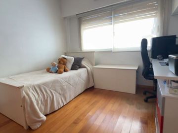 DEPARTAMENTO SEMIPISO COCHERA BAULERA APTO CREDITO