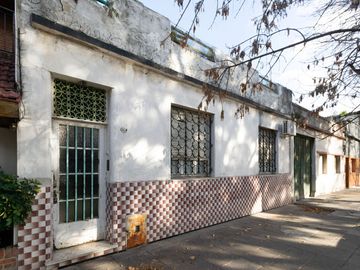 VENTA CASA 5 AMB. PATIO TERRAZA BARRACAS
