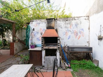 VENTA CASA 5 AMB. PATIO TERRAZA BARRACAS
