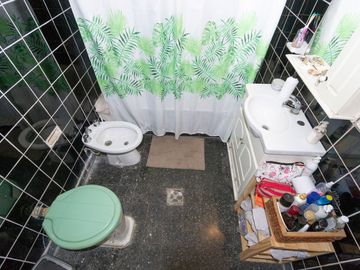 VENTA CASA 5 AMB. PATIO TERRAZA BARRACAS