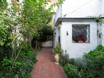 VENTA CASA 5 AMB. PATIO TERRAZA BARRACAS