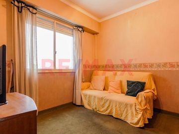 Venta departamento 4 ambientes c/ balcón