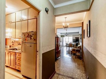Venta departamento 4 ambientes c/ balcón